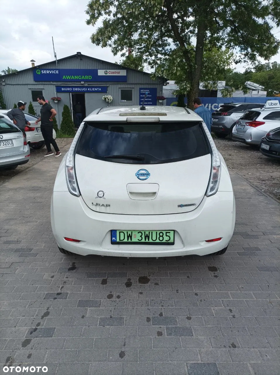 Nissan Leaf - 8