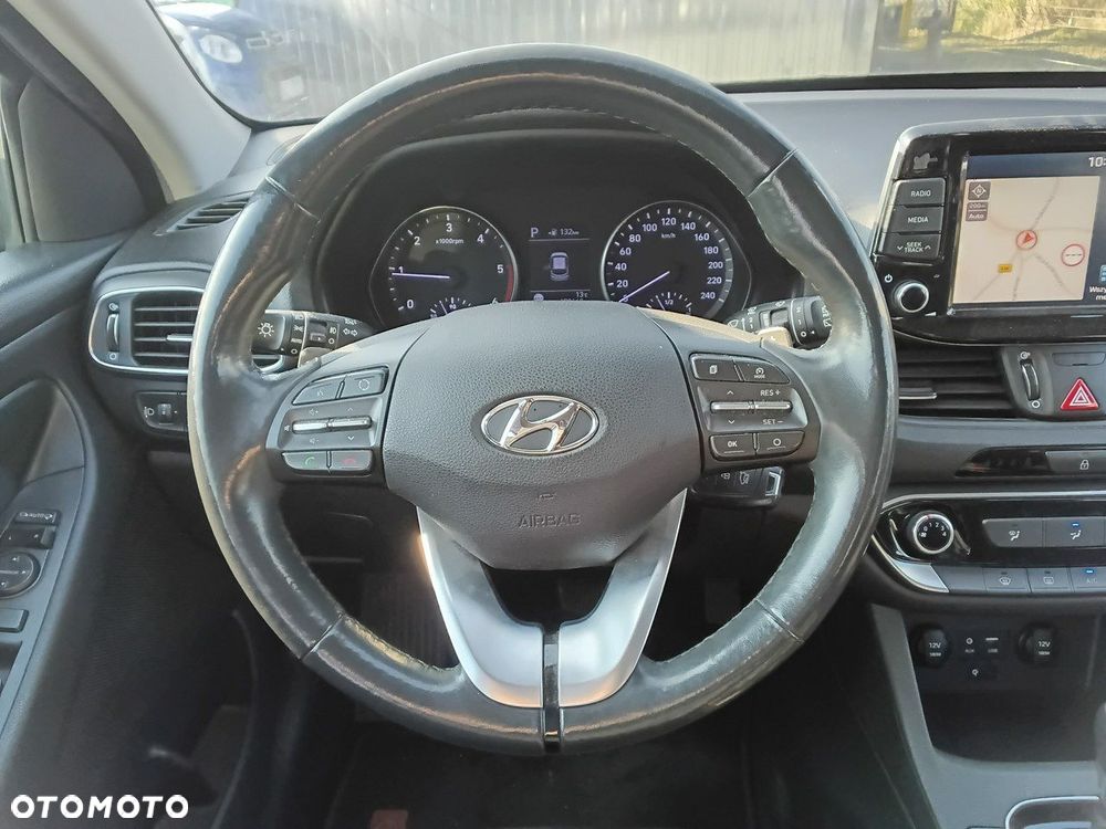 Hyundai i30 - 27