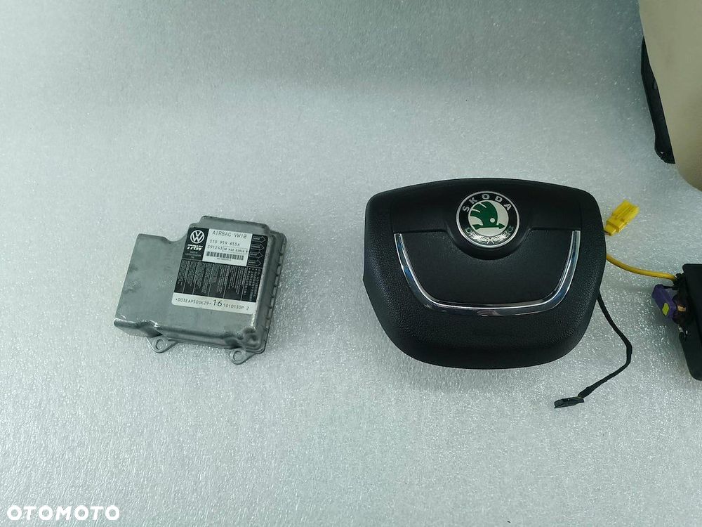 DESKA ROZDZIELCZA,KONSOLA PODUSZKI SENSOR PASY SKODA SUPERB II 3T1857007C - 12
