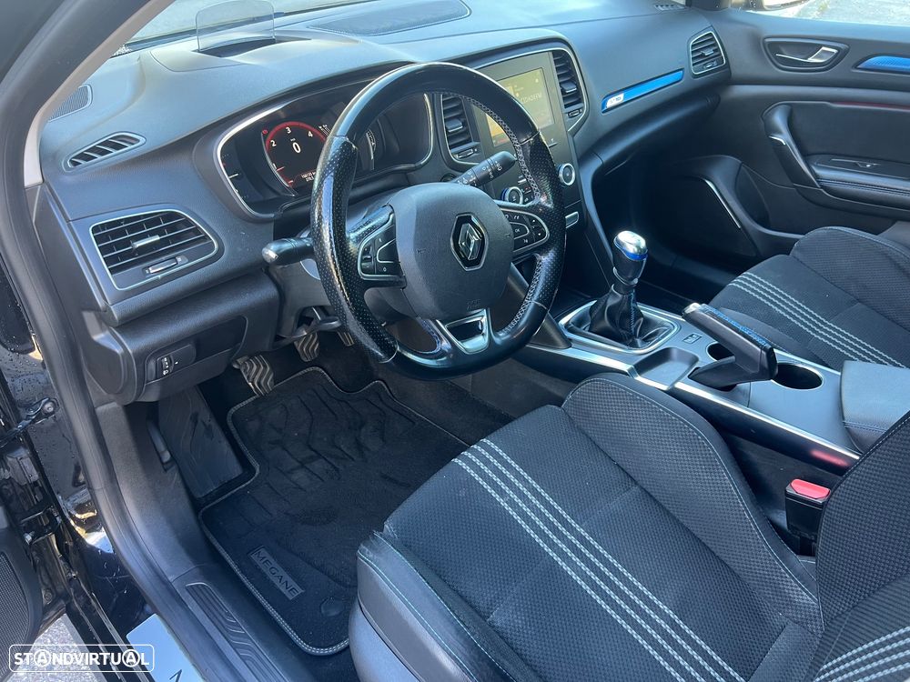 Renault Mégane Sport Tourer 1.5 dCi GT Line - 17