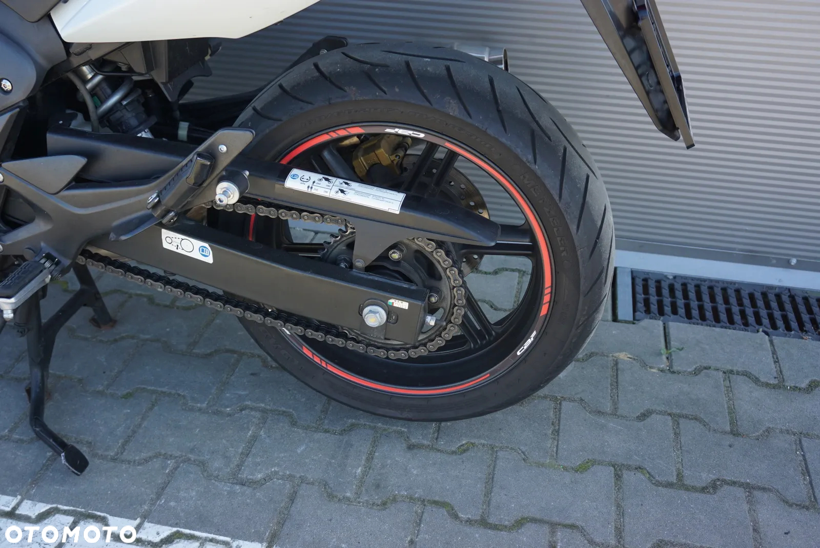 Honda CBF - 19
