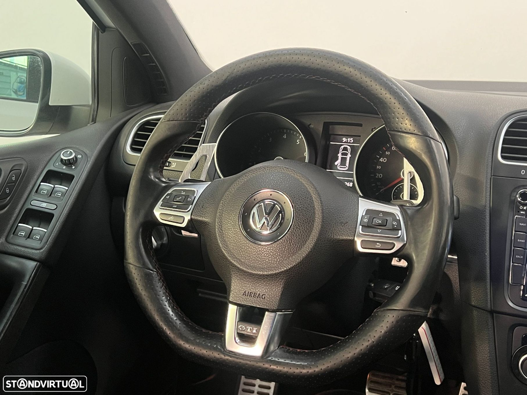 VW Golf 2.0 TSi GTI DSG - 29