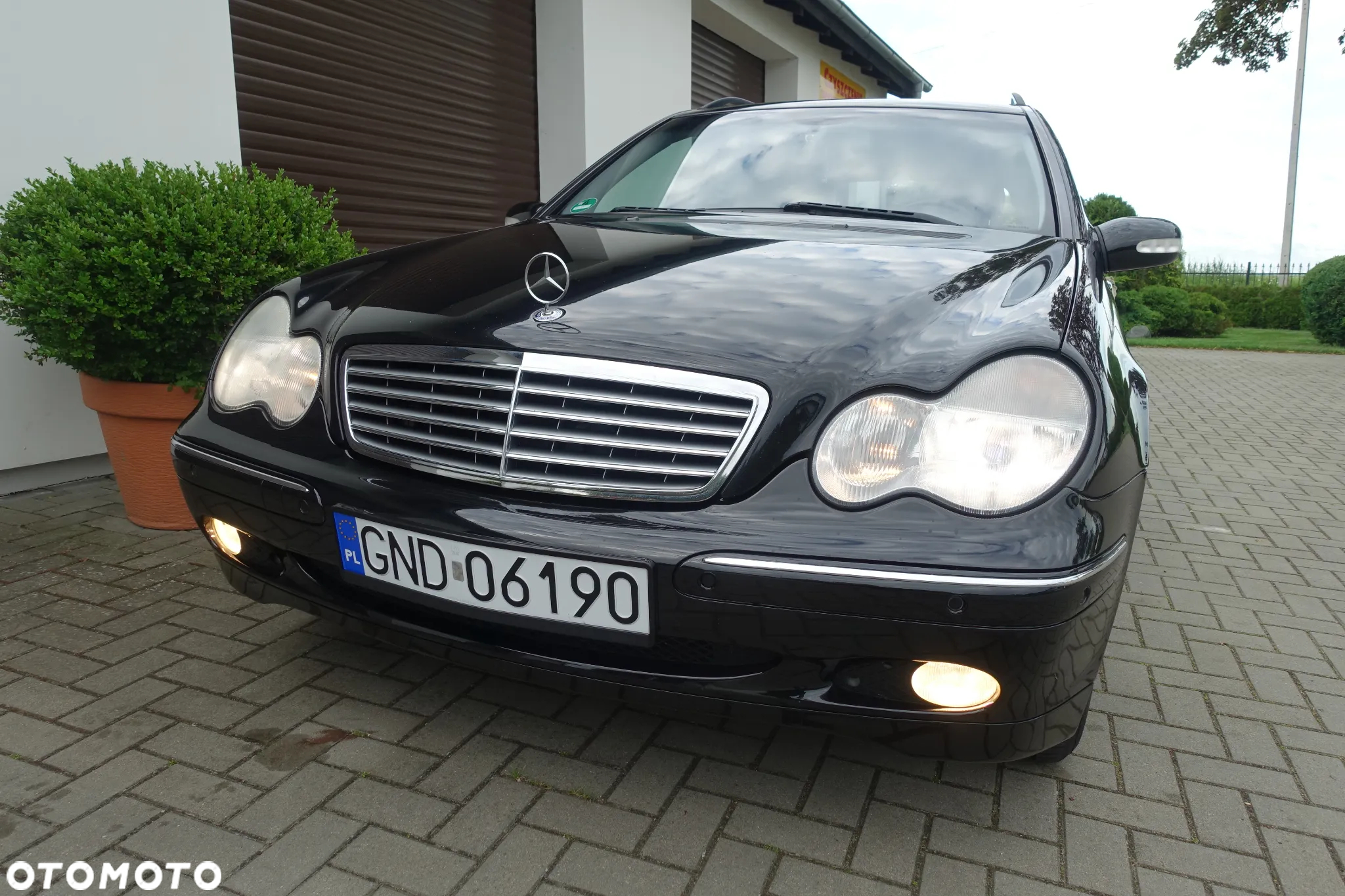 Mercedes-Benz Klasa C 180 T Kompressor Automatik Avantgarde - 25