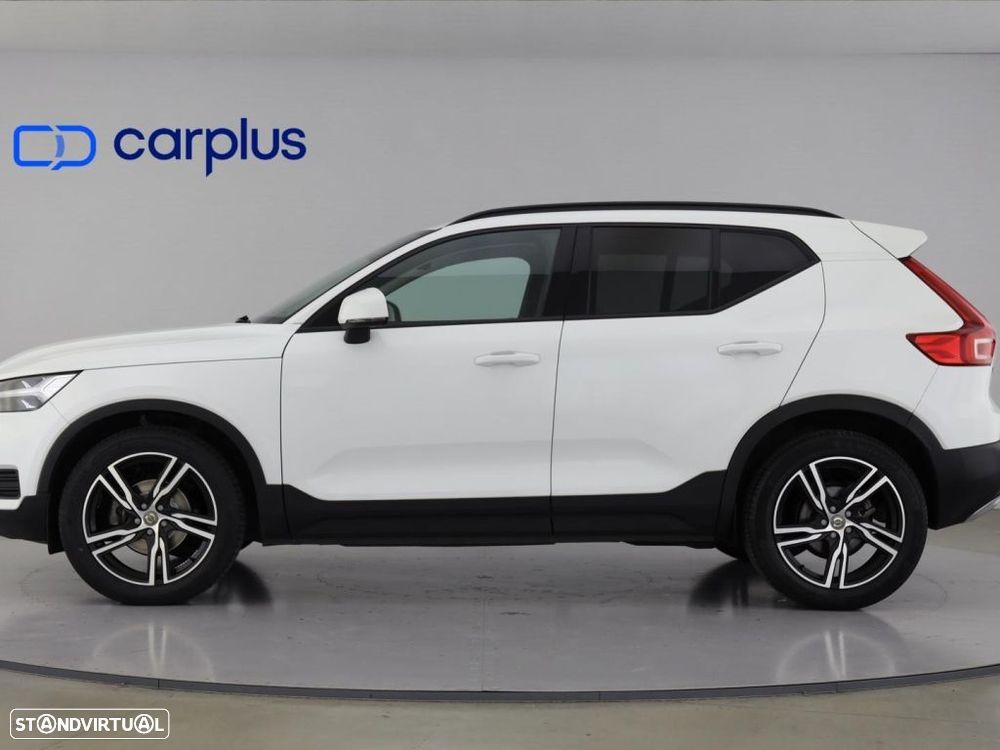 Volvo XC 40 2.0 D3 Momentum Plus Geartronic - 4