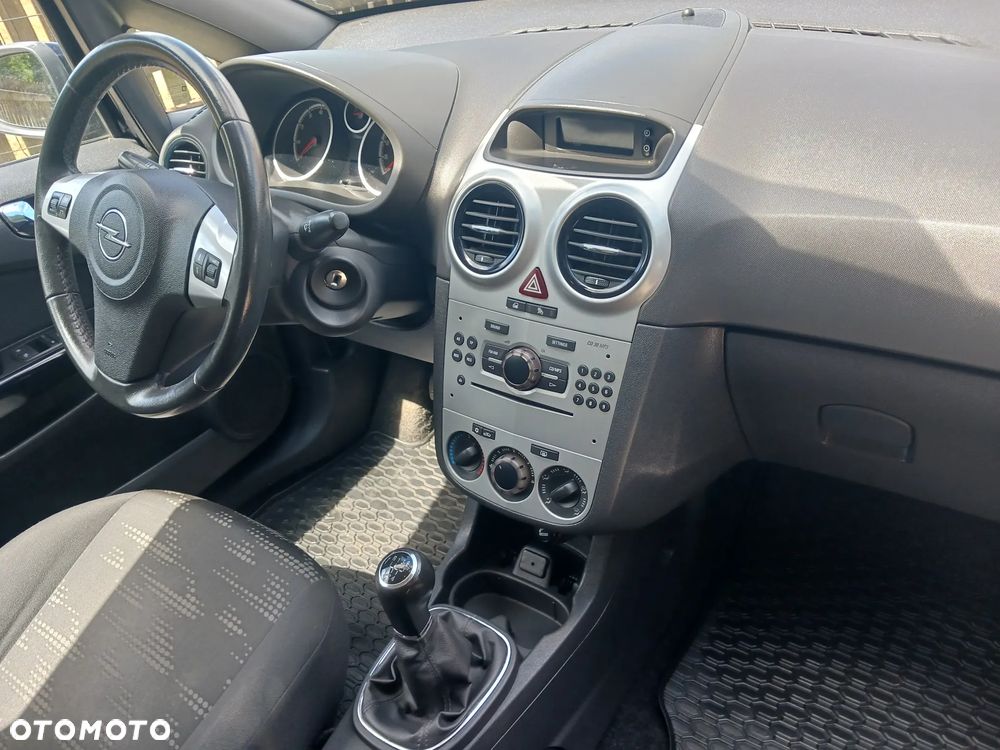 Opel Corsa 1.2 16V Color Edition - 12