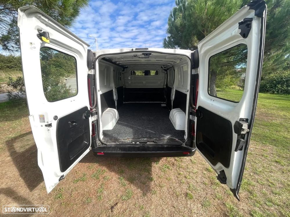 Renault Trafic Combi L1H1 Authentique - 12