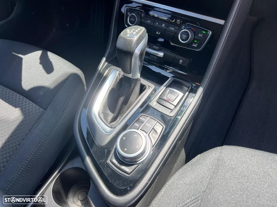 BMW 225xe Active Tourer Line Sport - 12