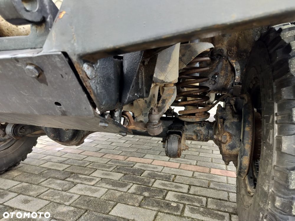 Toyota Land Cruiser - 26