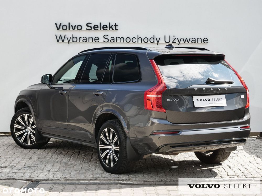 Volvo XC 90 - 7
