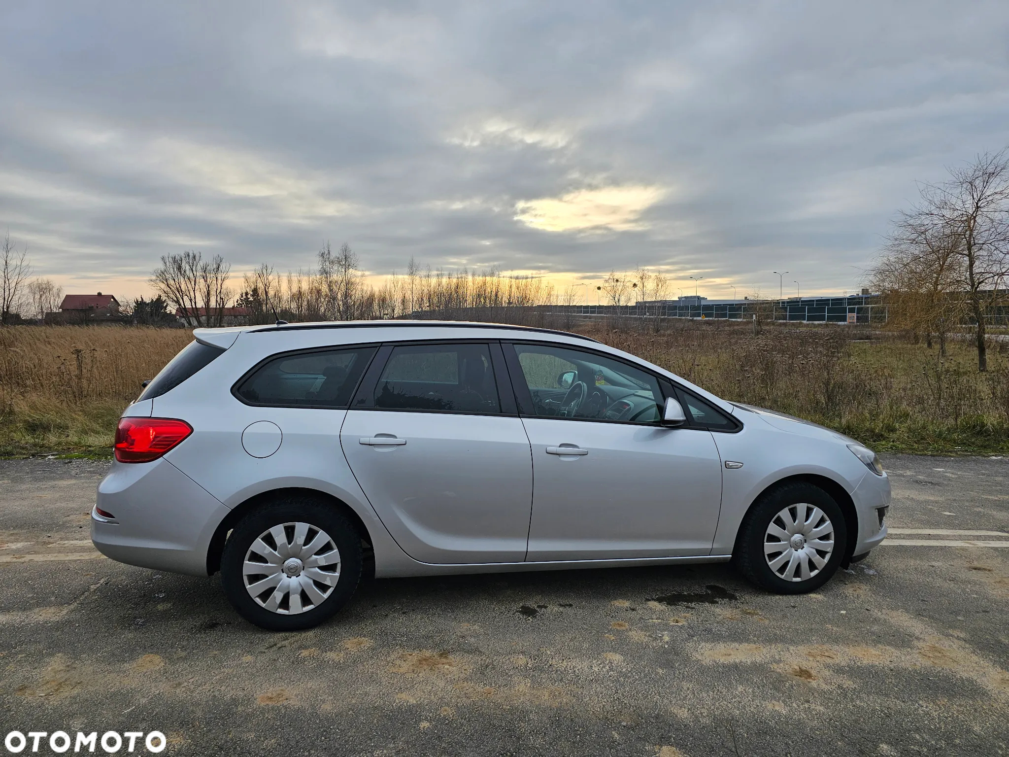 Opel Astra 1.4 Turbo Sports Tourer Design Edition - 6
