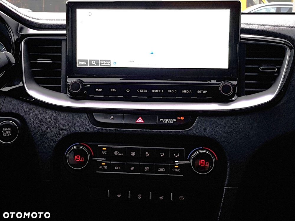 Kia ProCeed 1.5 T-GDI GT Line DCT - 24