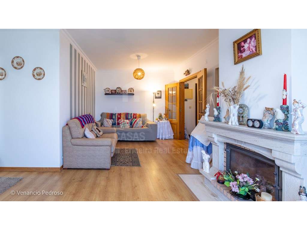 Vende Apartamento T2 - Ericeira 1.5 km, A Casa das Casas - Grande imagem: 2/16