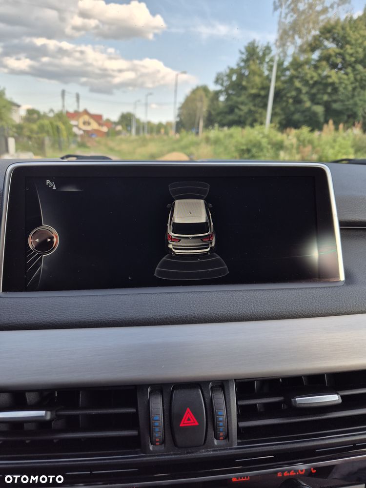BMW X5 xDrive40d - 38