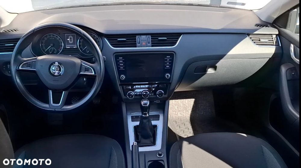 Skoda Octavia 1.6 TDI Ambition - 9