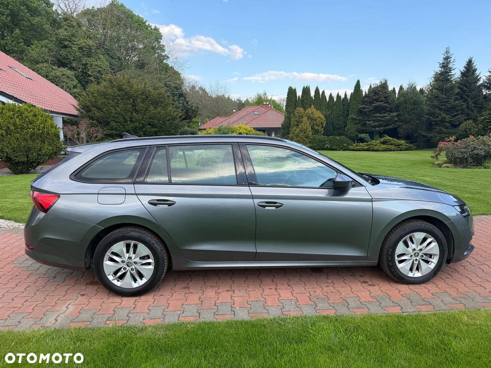Skoda Octavia 2.0 TDI 4x4 Clever DSG - 29