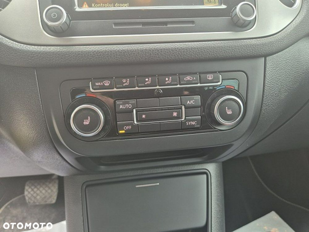 Volkswagen Tiguan - 36
