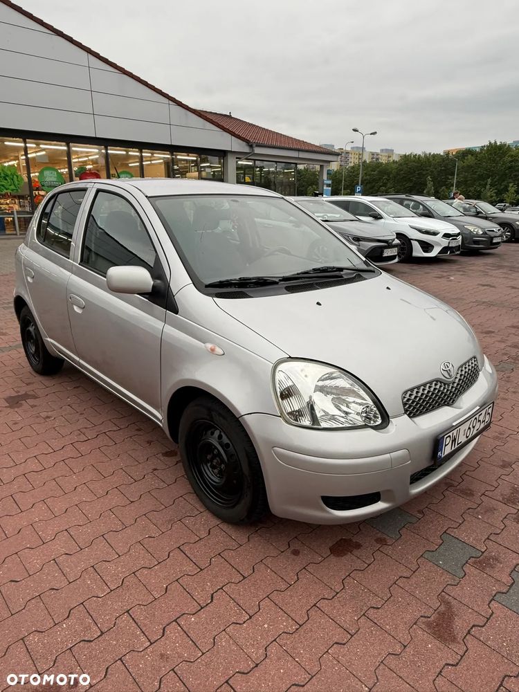 Toyota Yaris 1.0 Luna - 1