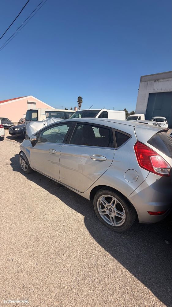 Ford Fiesta 1.5 TDCi Titanium - 3