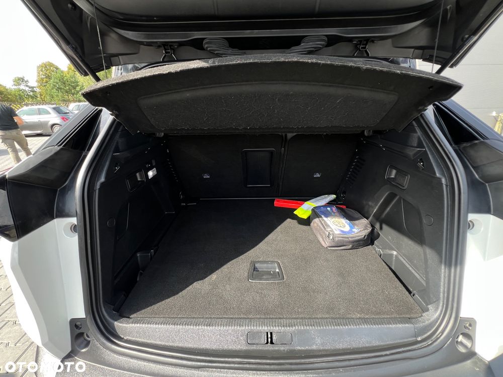 Peugeot 3008 1.5 BlueHDi GT S&S - 29