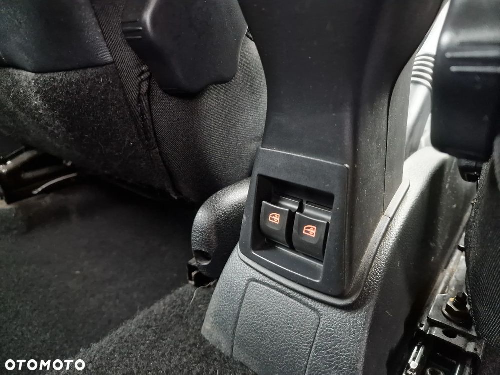 Dacia Sandero Stepway TCe 90 Prestige - 19