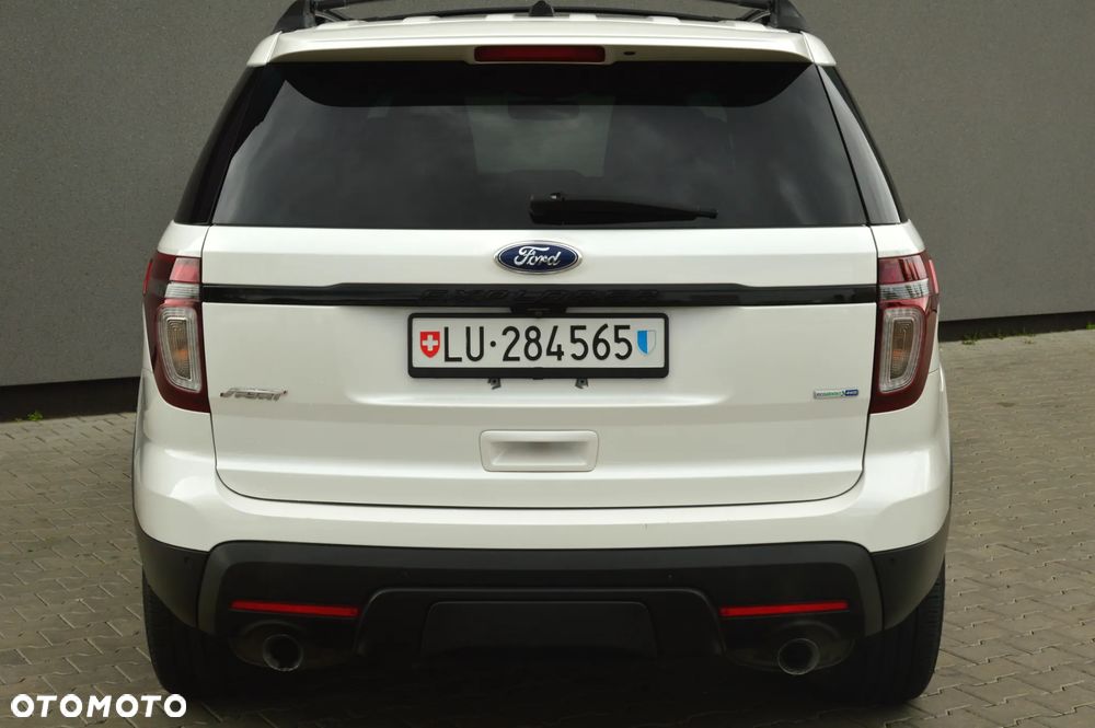 Ford Explorer 4.6 4WD - 11