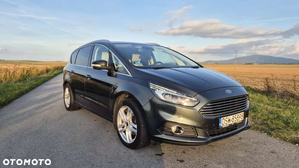Ford S-Max ver-2-0-tdci-4wd-titanium-powershift - 3