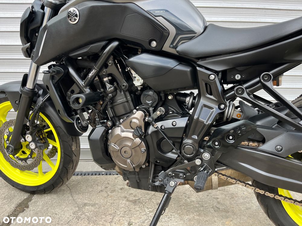 Yamaha MT - 11