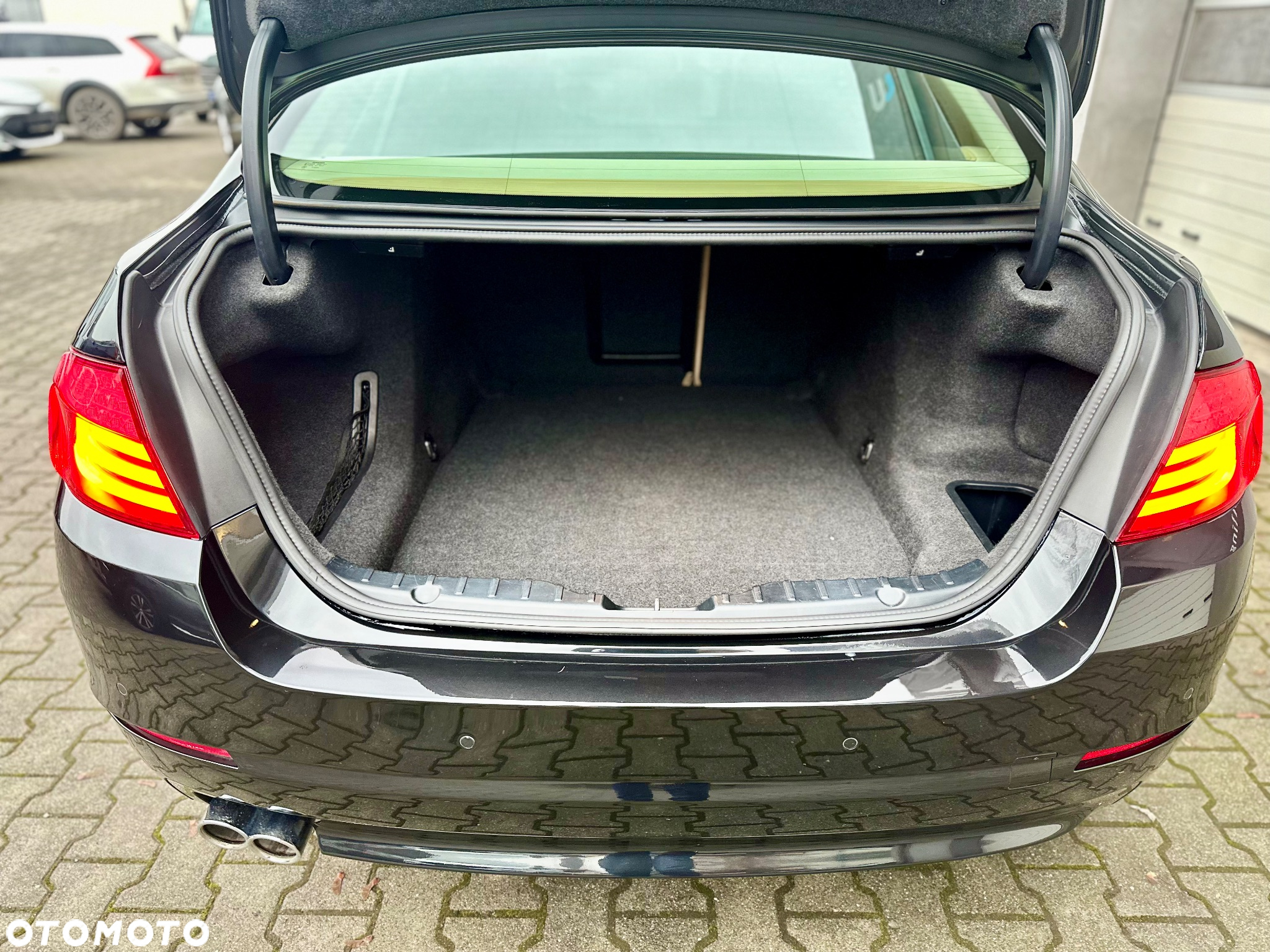 BMW Seria 5 - 32