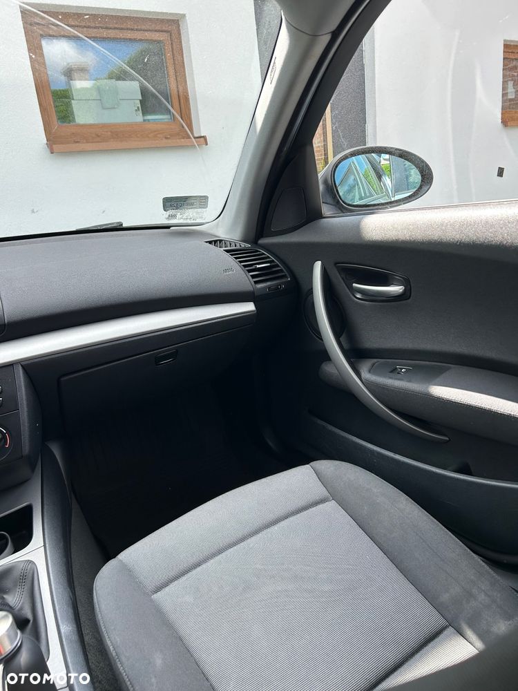 BMW Seria 1 - 11