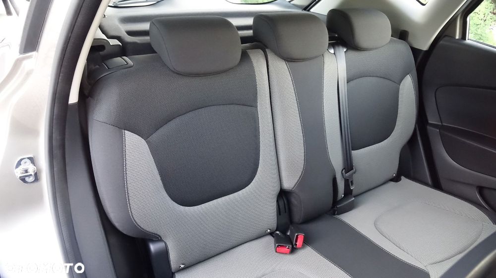Renault Captur - 27