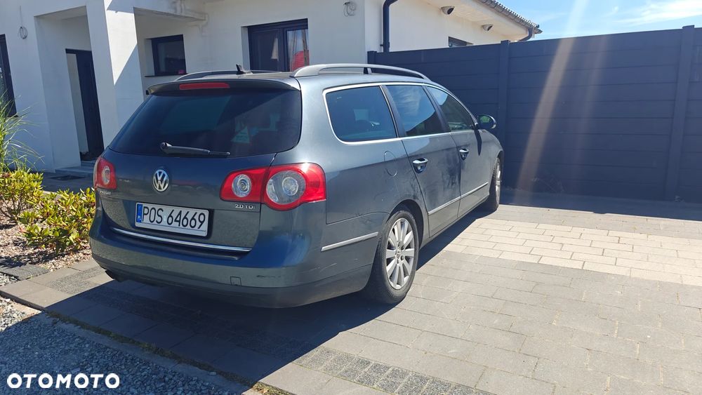 Volkswagen Passat 2.0 TDI DPF Sportline DSG - 6