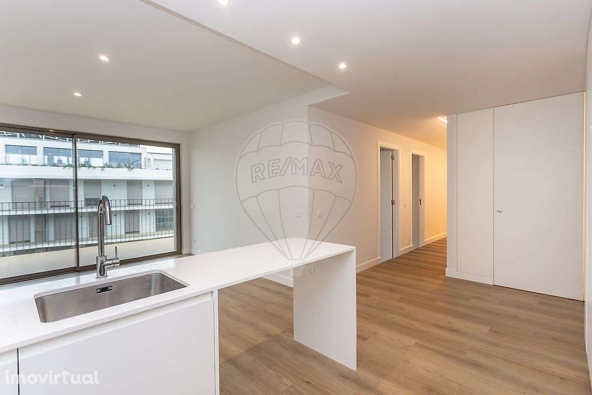 Apartamento T3 para arrendamento - Grande imagem: 4/42