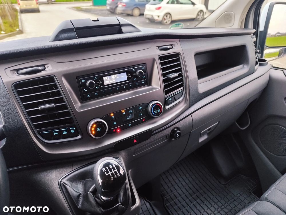 Ford Transit Custom - 15