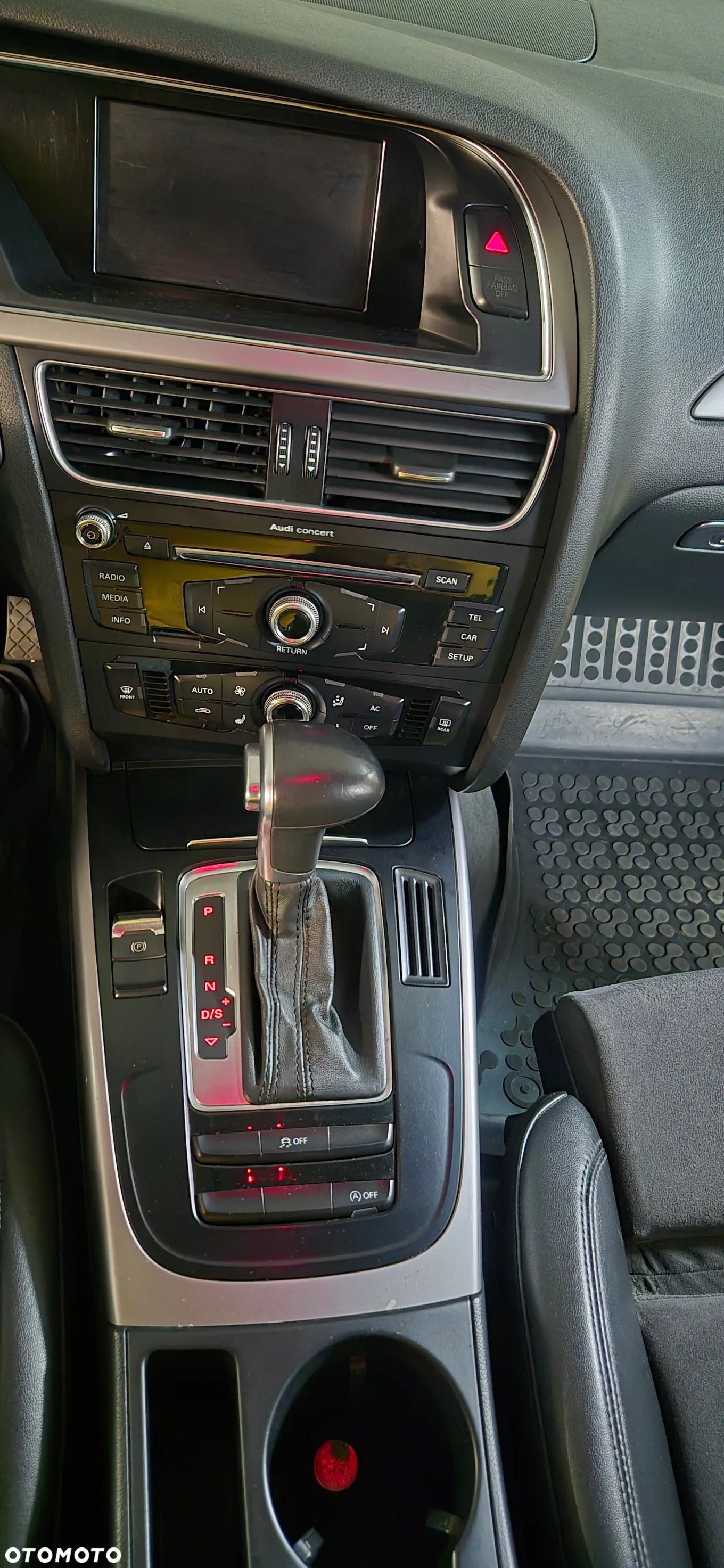 Audi A4 2.0 TDI clean diesel Multitronic - 23