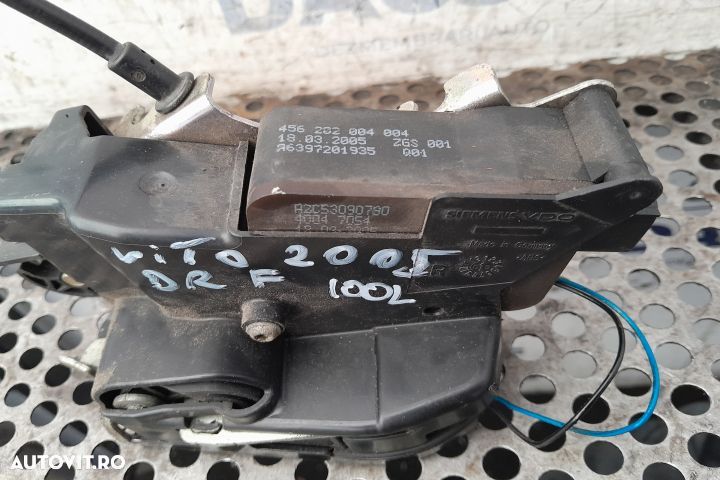 Broasca usa fata dreapta A2C53090790 Mercedes-Benz Vito W638 [1996 - - 1