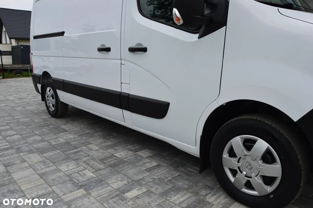 Renault Master - 33