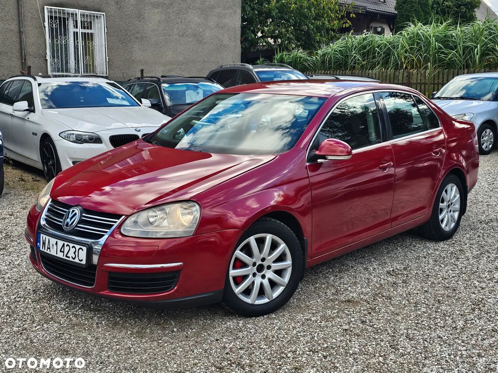 Volkswagen Jetta 2.0 TDI Comfortline - 12