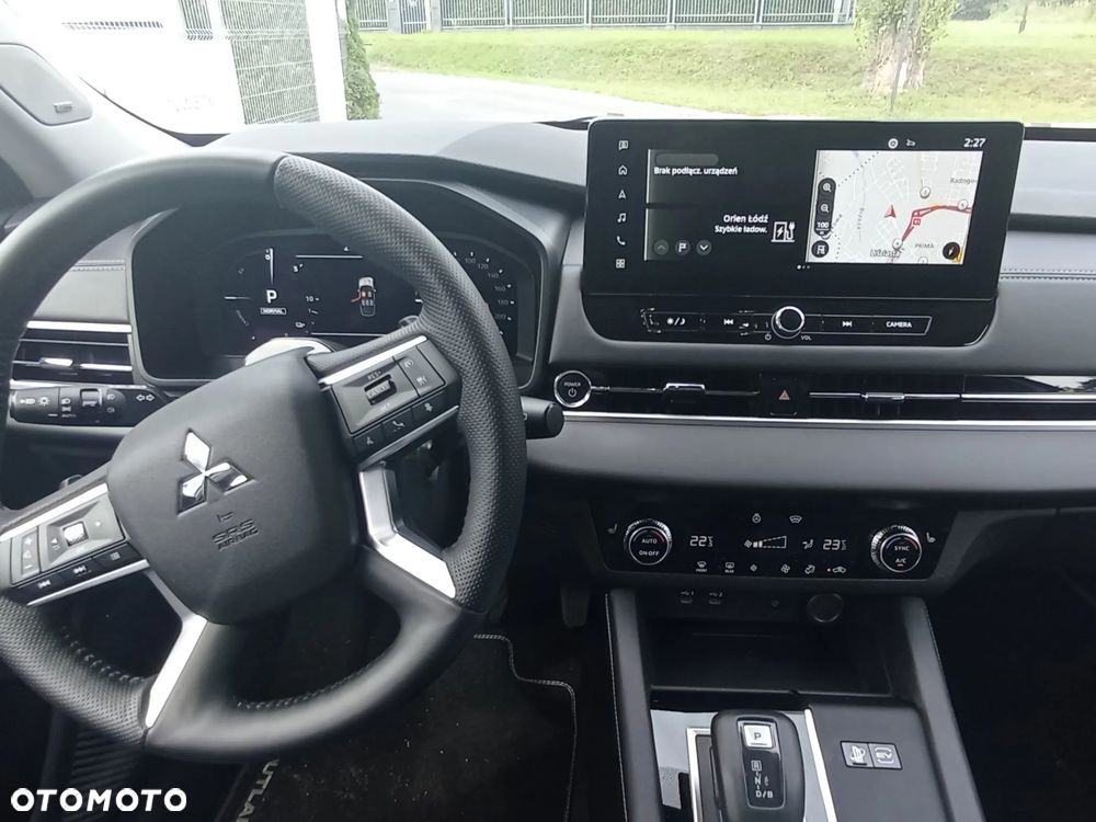 Mitsubishi Outlander Intense - 8