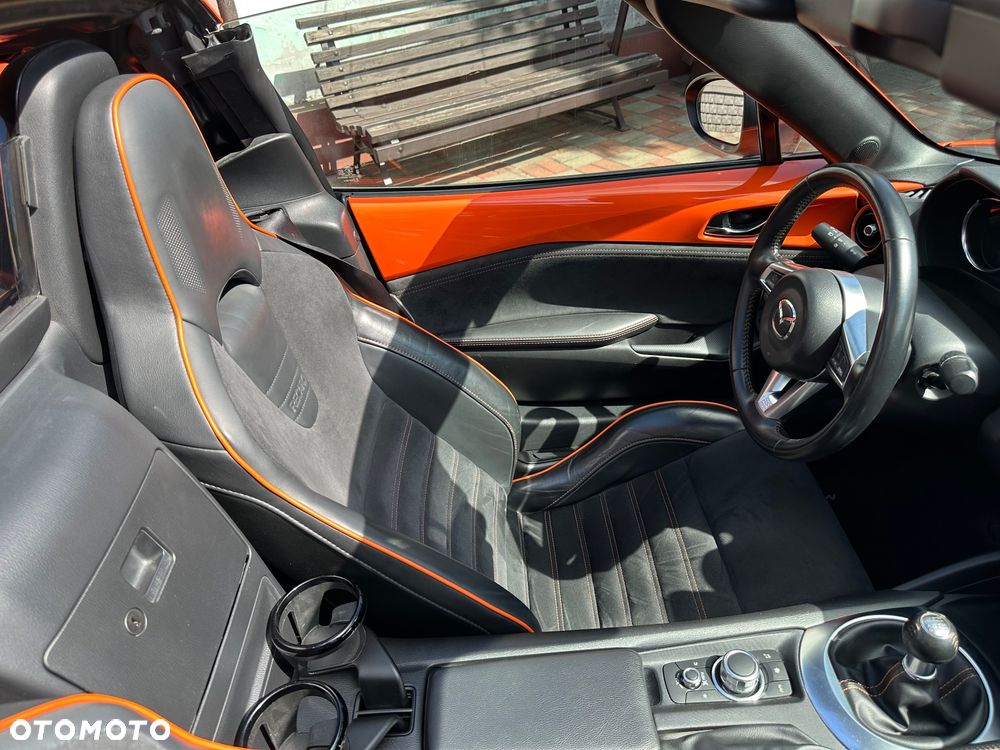 Mazda MX-5 2.0 30th Anniversary - 28