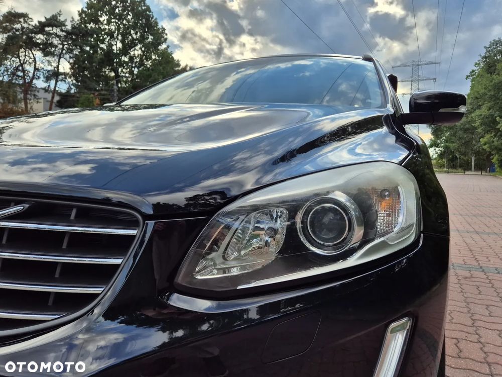 Volvo XC 60 D4 Geartronic Momentum - 31