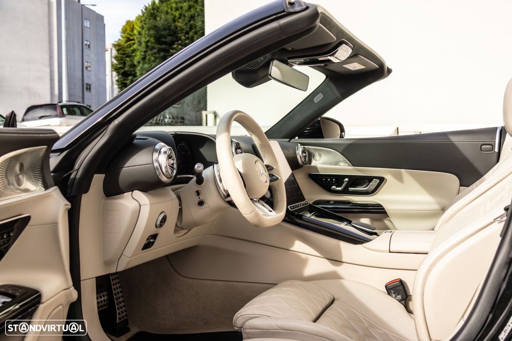 Mercedes-Benz SL 43 AMG - 18
