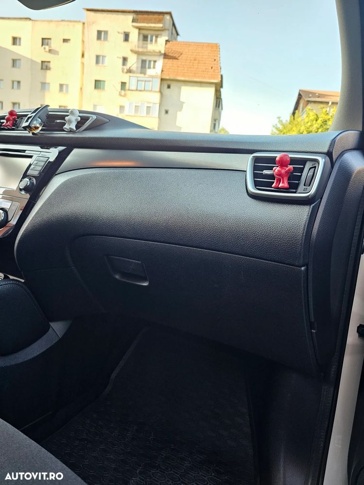 Nissan Qashqai - 29