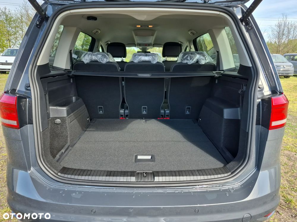 Volkswagen Touran 1.5 TSI EVO Comfortline Plus DSG - 9
