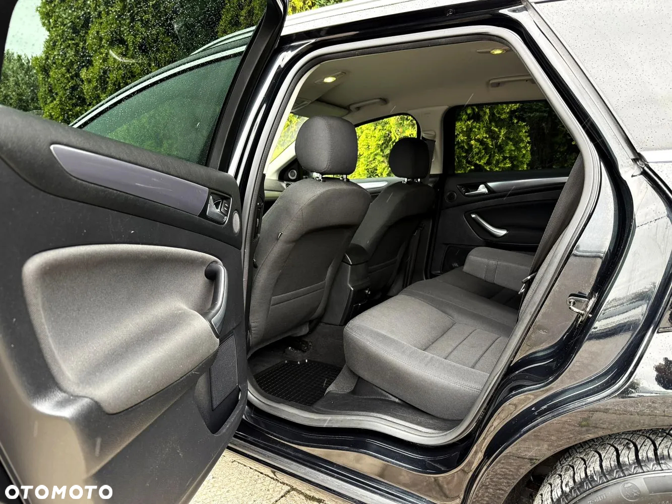 Ford Mondeo - 35