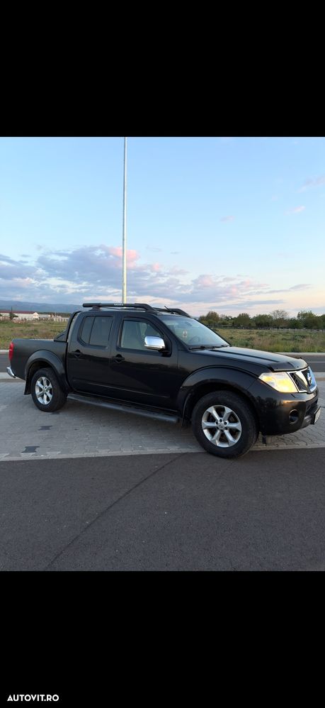 Nissan Navara 2.5 dCi DPF 4X4 Double Cab LE Aut. - 4