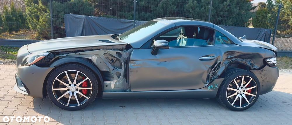 Mercedes-Benz SLC AMG 43 9G-TRONIC Final Edition AMG - 37