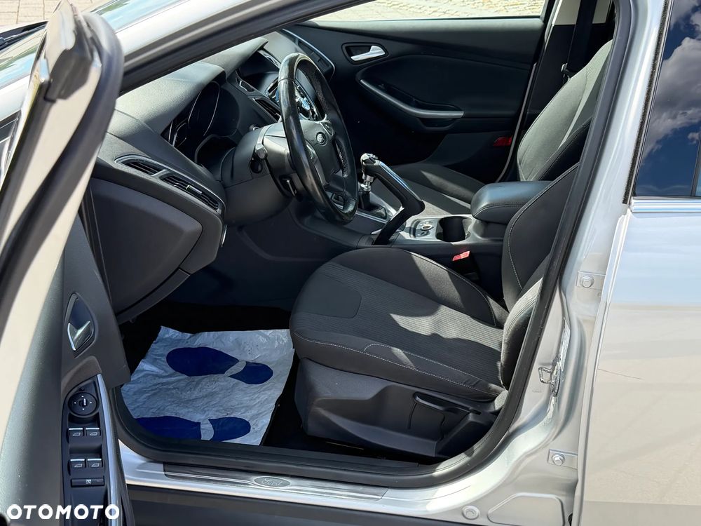 Ford Focus 1.6 EcoBoost Start-Stopp-System Titanium - 18