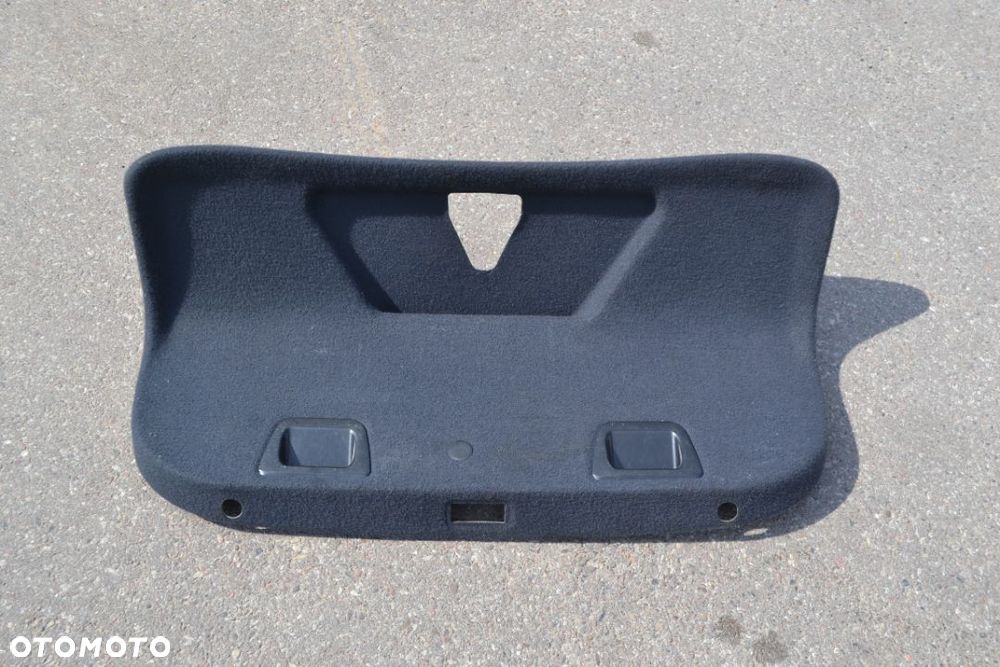 AUDI A6 C6 SEDAN TAPICERKA TYLNEJ KLAPY BAGAŻNIKA 4F5867975J - 1