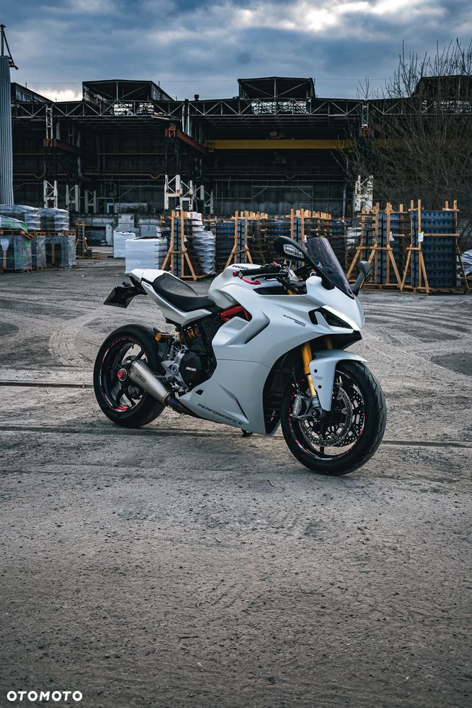 Ducati SuperSport - 27