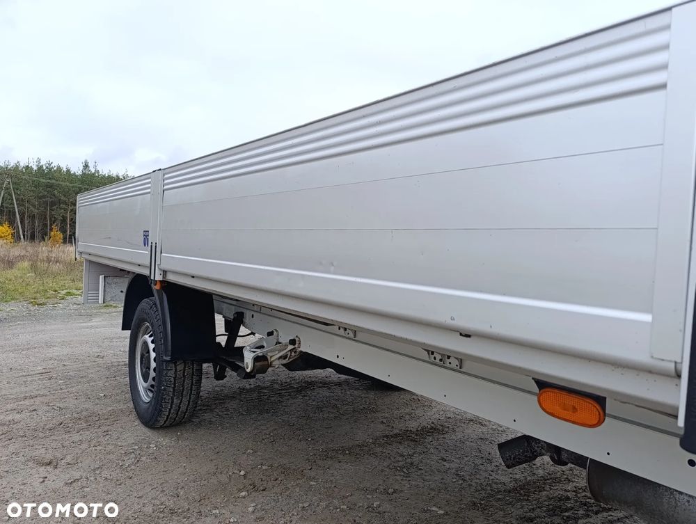 Volkswagen Crafter - 14